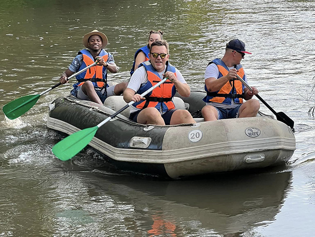 pontonem bystrzyca rafting splyw